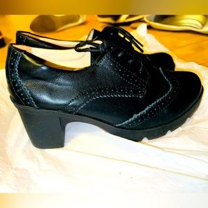 Fashionable Office Boots 🥾